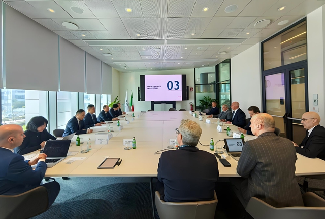 莫鼎革會(huì)見塞班工程公司董事長(zhǎng)亞歷山德羅·普利蒂